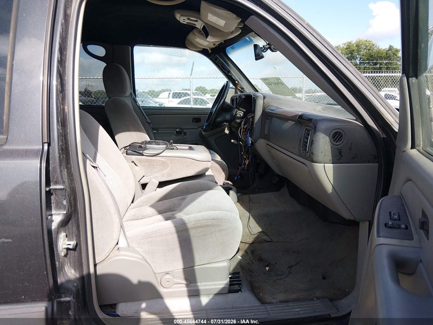 2005 CHEVROLET AVALANCHE 1500 auction photo 5
