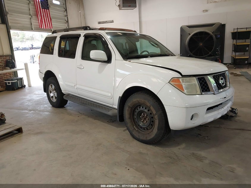 2007 NISSAN PATHFINDER SE
