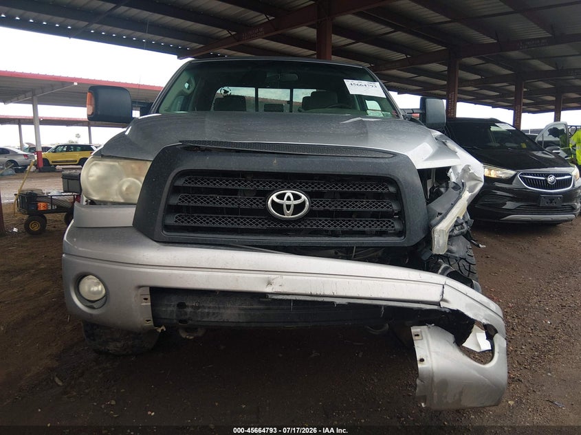 2008 Toyota Tundra Base 5.7L V8 VIN: 5TBBV54128S523483 Lot: 45664793