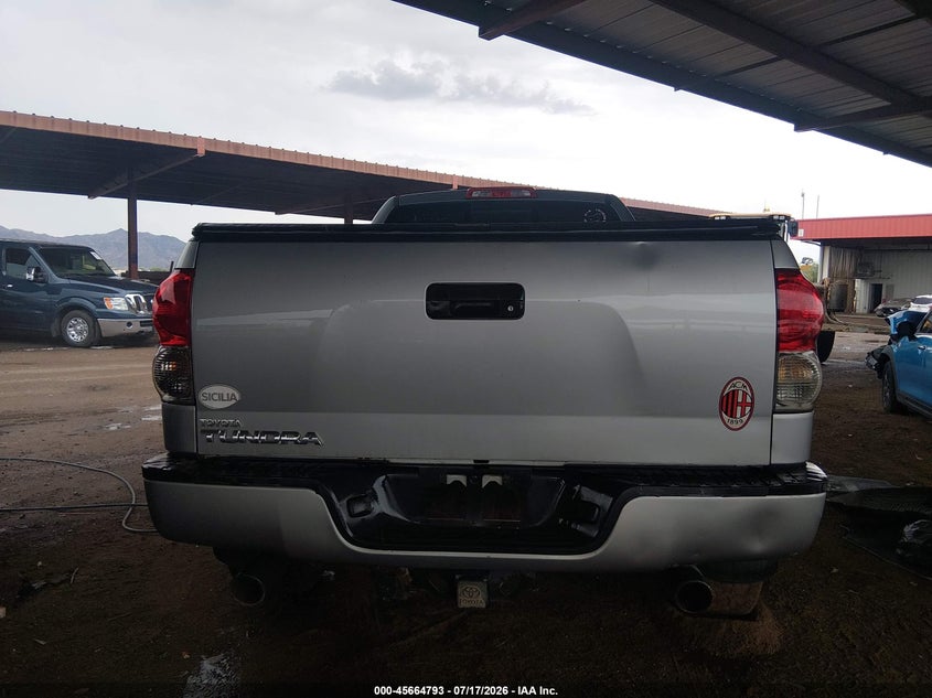 2008 Toyota Tundra Base 5.7L V8 VIN: 5TBBV54128S523483 Lot: 45664793
