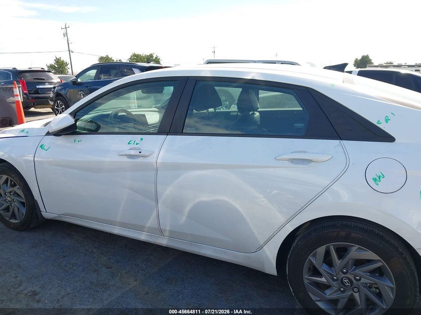 2024 Hyundai Elantra Hybrid Blue VIN: KMHLM4DJ2RU113350 Lot: 45664811