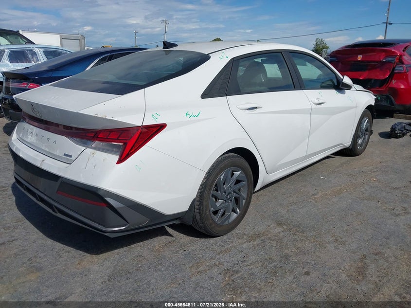 2024 Hyundai Elantra Hybrid Blue VIN: KMHLM4DJ2RU113350 Lot: 45664811