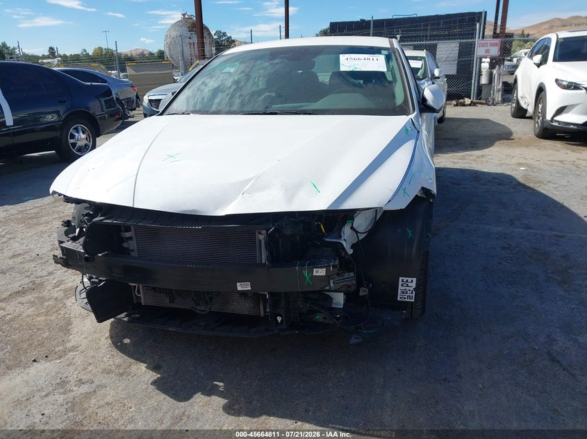 2024 Hyundai Elantra Hybrid Blue VIN: KMHLM4DJ2RU113350 Lot: 45664811