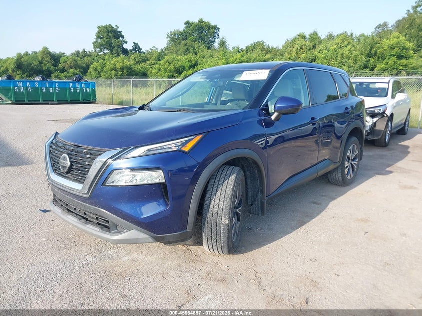 2021 Nissan Rogue, Right Front, IAAI, VIN 5N1AT3BA5MC683042 — photo 2