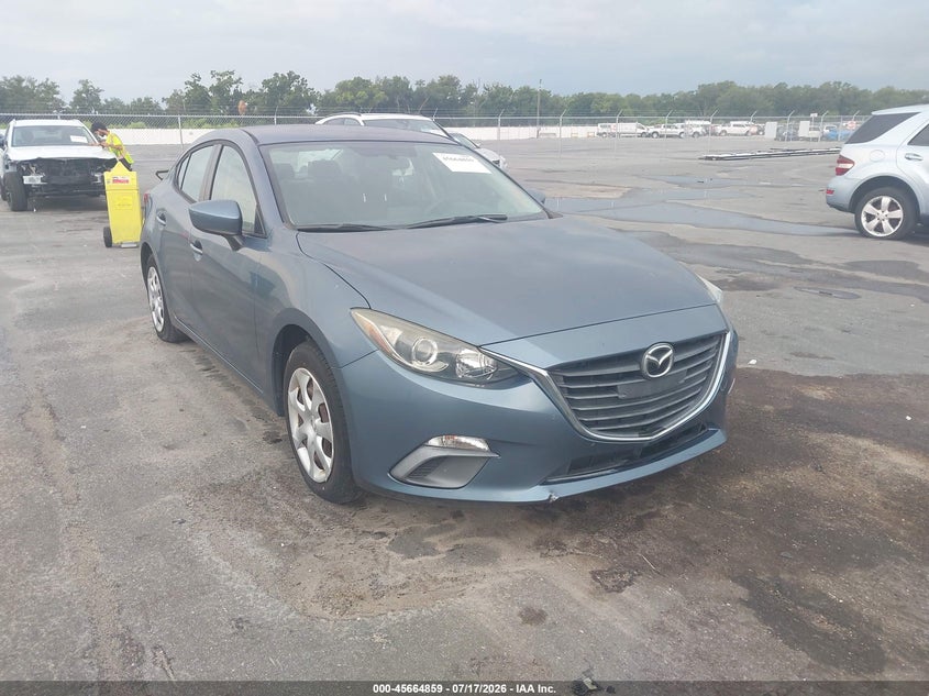 2016 MAZDA MAZDA3 I SPORT — Галерея фотографий