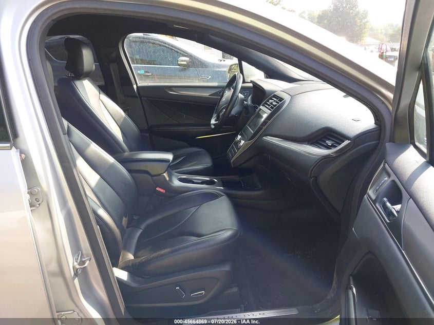 2016 Lincoln Mkc Premier VIN: 5LMCJ1D97GUJ21693 Lot: 45664869
