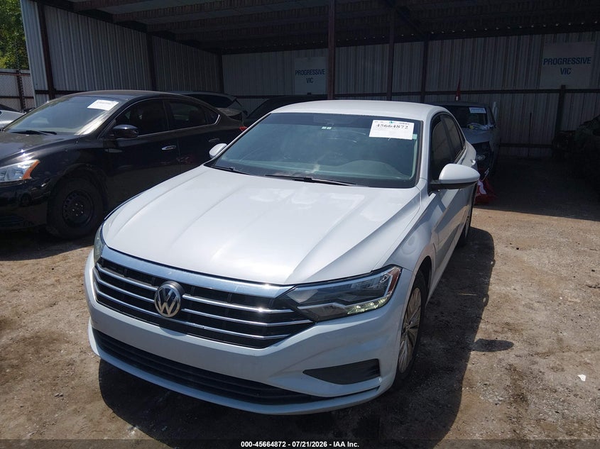 2019 VOLKSWAGEN JETTA auction photo 2