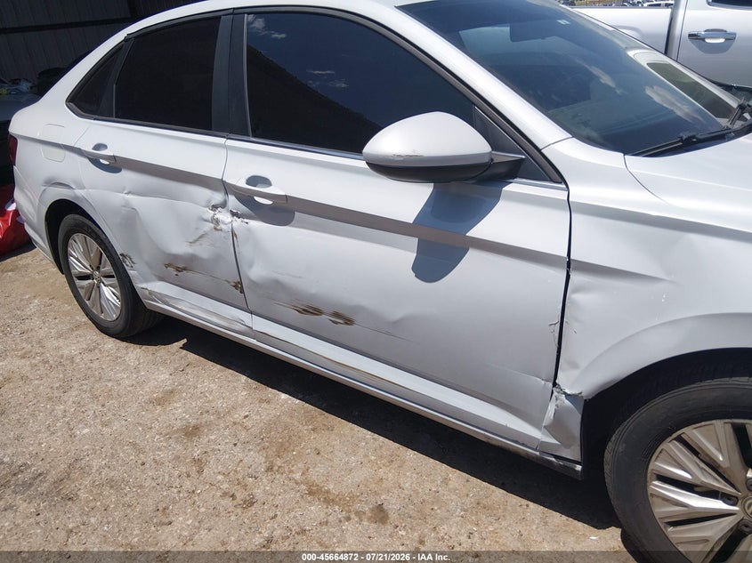 2019 VOLKSWAGEN JETTA auction photo 6