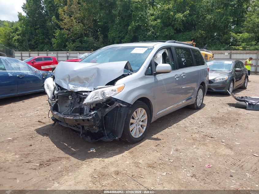 Vin: 5tddk3dcxfs125952, lot: 46163535, toyota sienna xle premium 7 passenger 20152