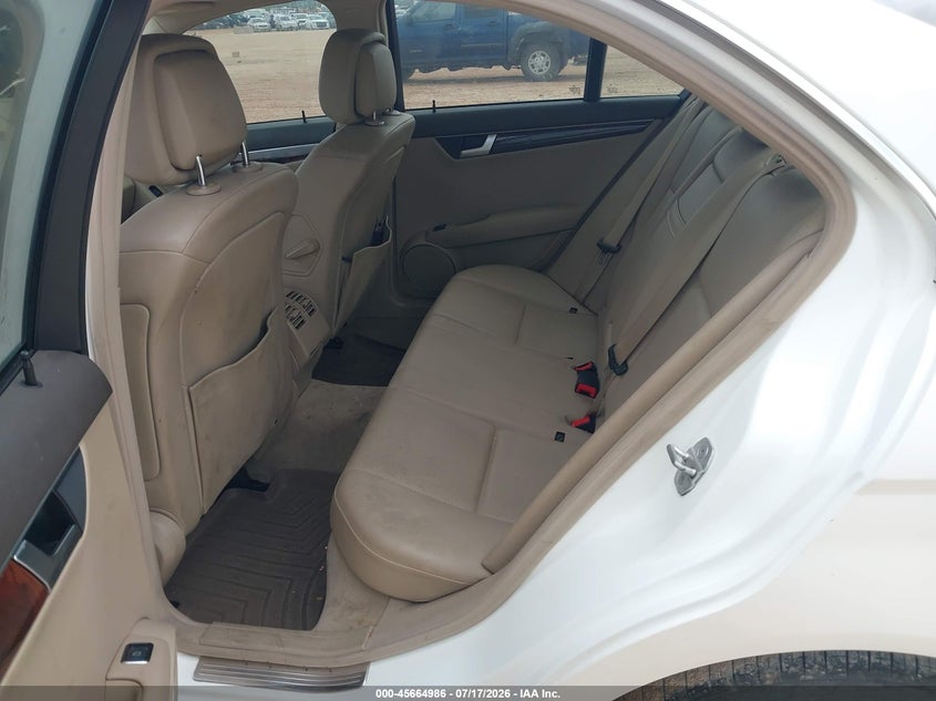 2012 Mercedes-Benz C 250 Luxury VIN: WDDGF4HB9CR212024 Lot: 45664986