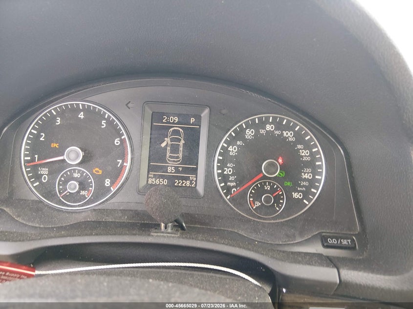 2015 VOLKSWAGEN EOS auction photo 7