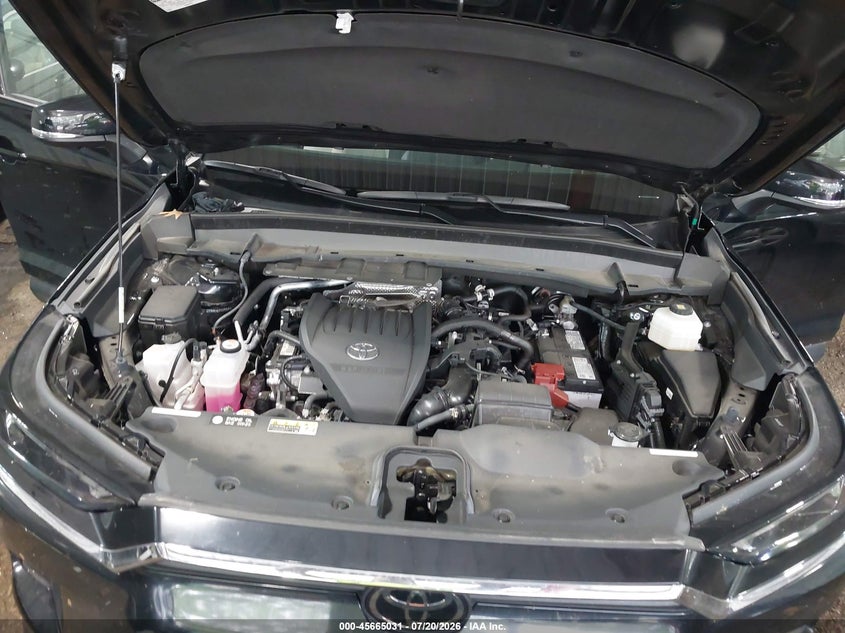 2025 Toyota Grand Highlander Platinum VIN: 5TDAAAB56SS104041 Lot: 45665031