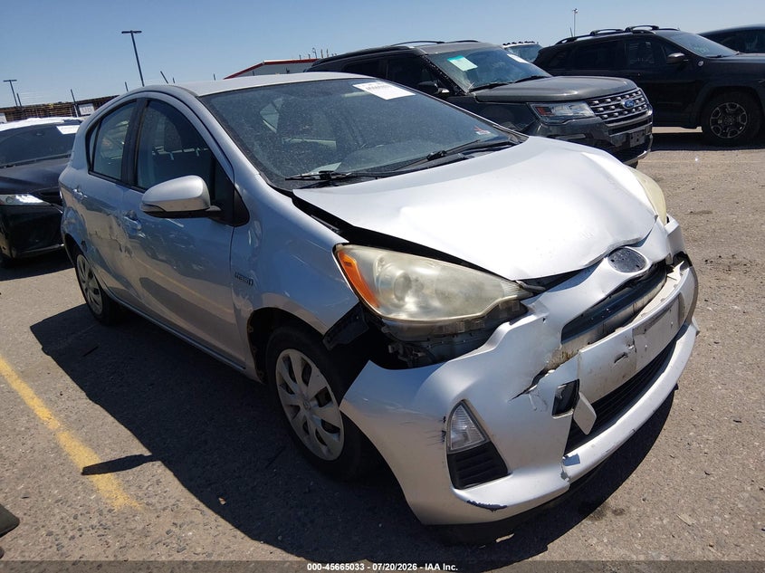 2012 TOYOTA PRIUS C auction photo 1