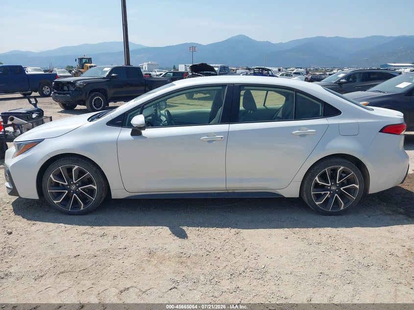 2022 Toyota Corolla Se VIN: JTDS4MCE2NJ081841 Lot: 45665064