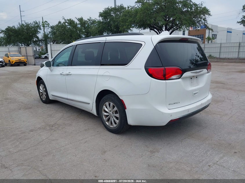 Vin: 2c4rc1bg3hr540071, lot: 46163663, chrysler pacifica touring-l 20173