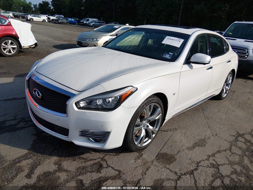 2019 INFINITI Q70L auction photo 2