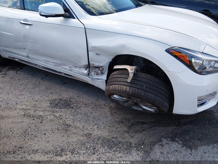 2019 INFINITI Q70L auction photo 6