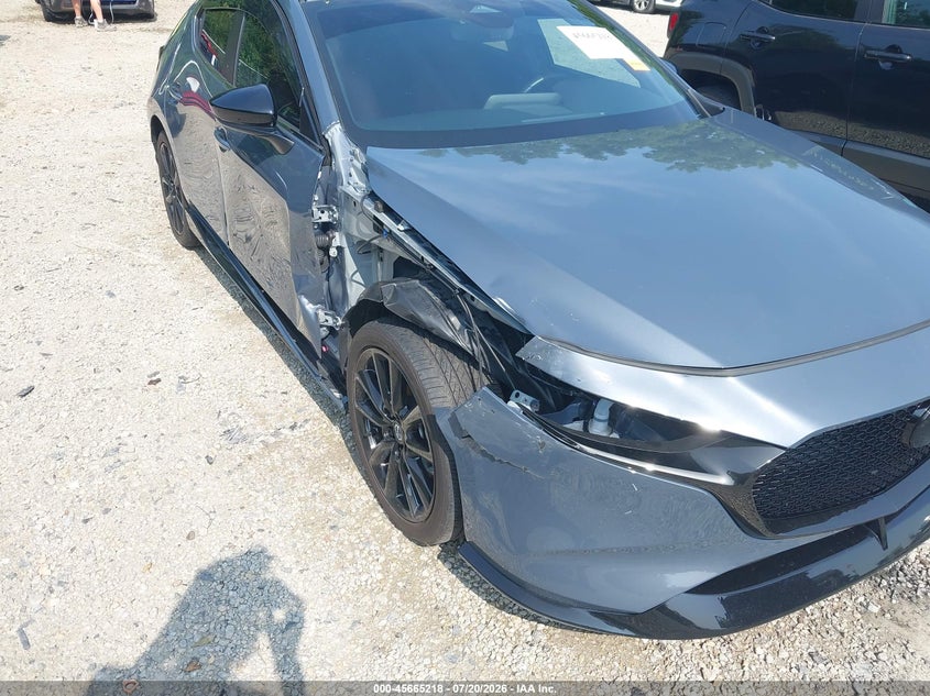 2025 Mazda Mazda3 2.5 S Carbon Edition VIN: JM1BPBLM2S1781714 Lot: 45665218