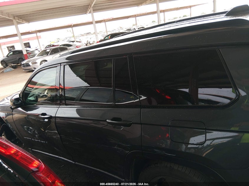 2025 Jeep Grand Cherokee L Limited 4X4 VIN: 1C4RJKBG2S8641536 Lot: 45665240