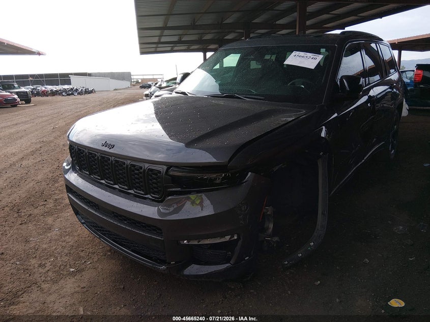 2025 JEEP GRAND CHEROKEE L auction photo 2