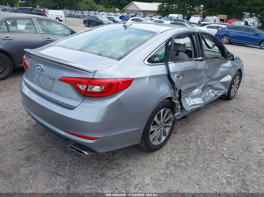 2015 HYUNDAI SONATA auction photo 4