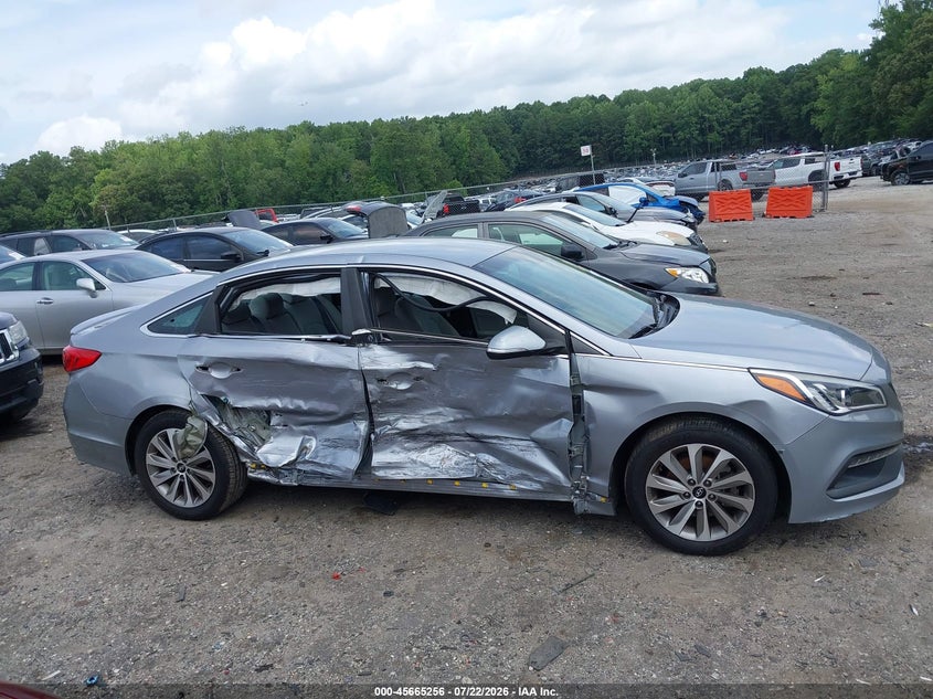 2015 HYUNDAI SONATA auction photo 6