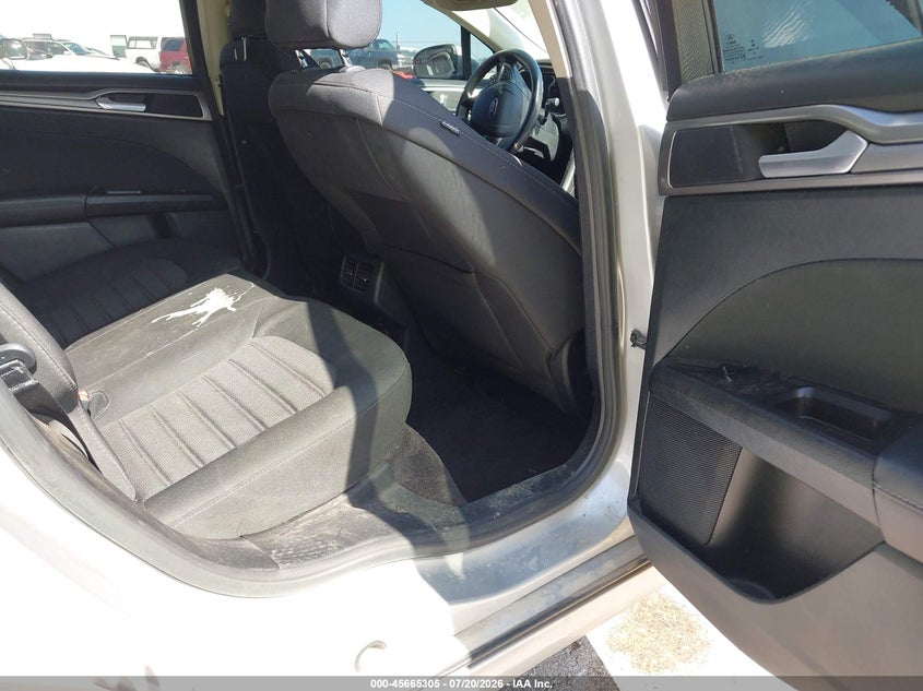 2017 FORD FUSION auction photo 8