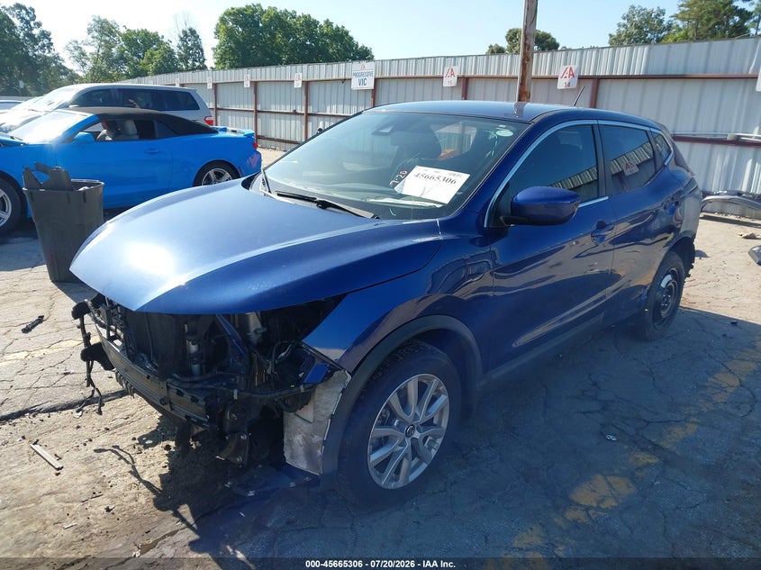 2022 NISSAN ROGUE SPORT auction photo 2