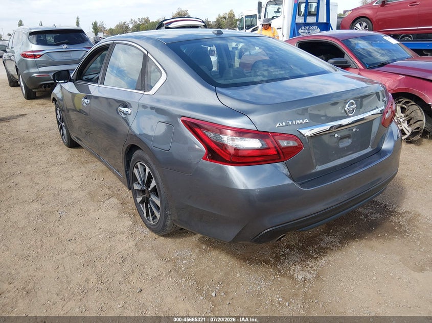 2018 NISSAN ALTIMA auction photo 3