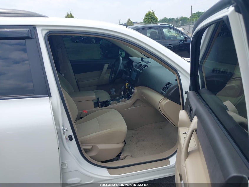 2010 Toyota Highlander VIN: 5TDZA3EH9AS004650 Lot: 45665417