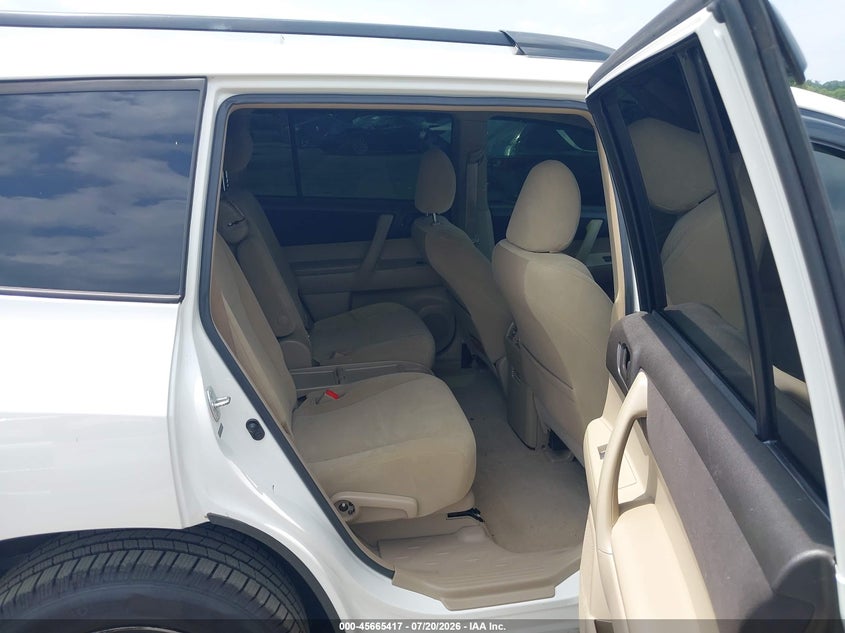 2010 Toyota Highlander VIN: 5TDZA3EH9AS004650 Lot: 45665417