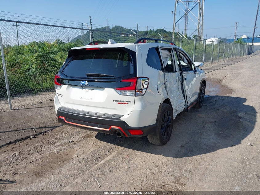 2019 SUBARU FORESTER auction photo 4