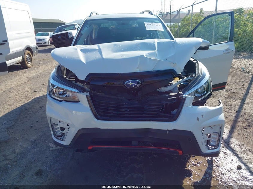 2019 SUBARU FORESTER auction photo 6