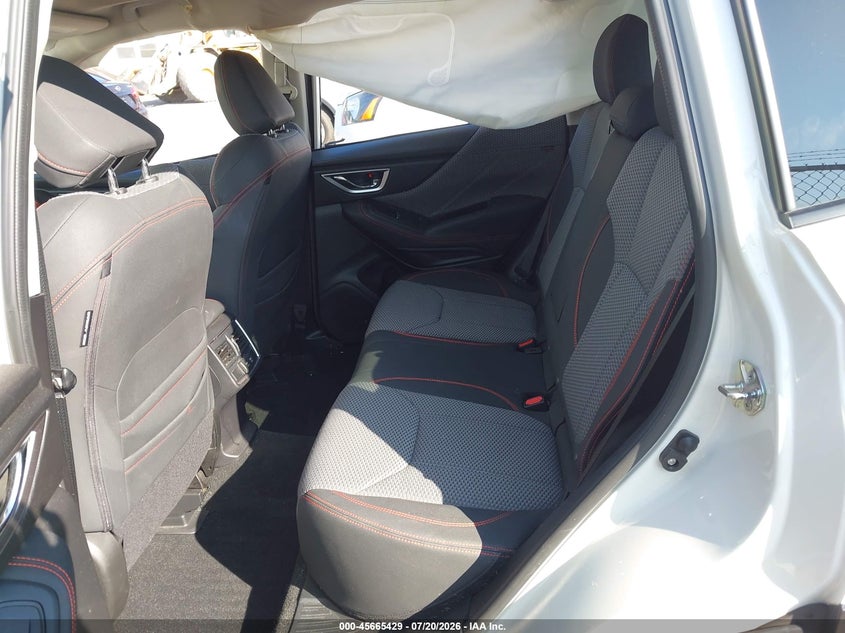 2019 SUBARU FORESTER auction photo 8