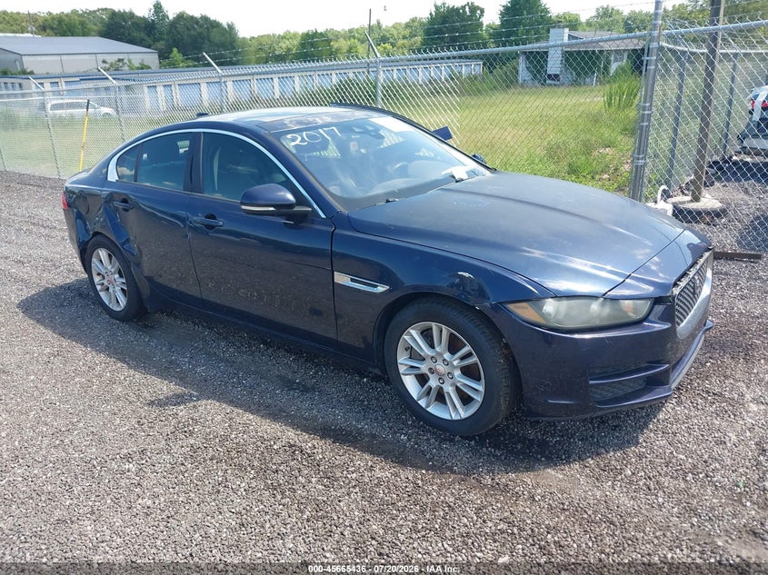 Vin: sajad4bgxha971122, lot: 46164008, jaguar xe 25t premium 2017 img_1