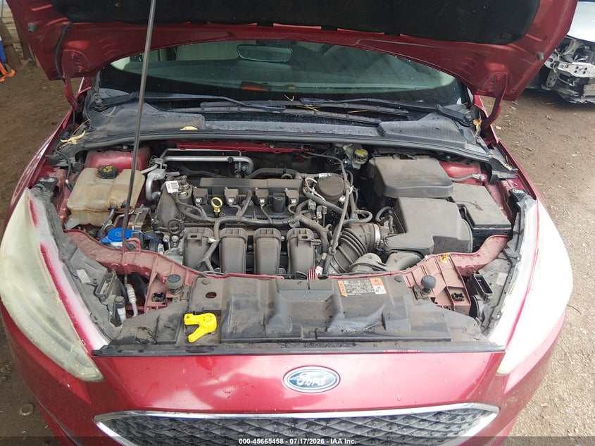 2015 FORD FOCUS SE · Фото 10