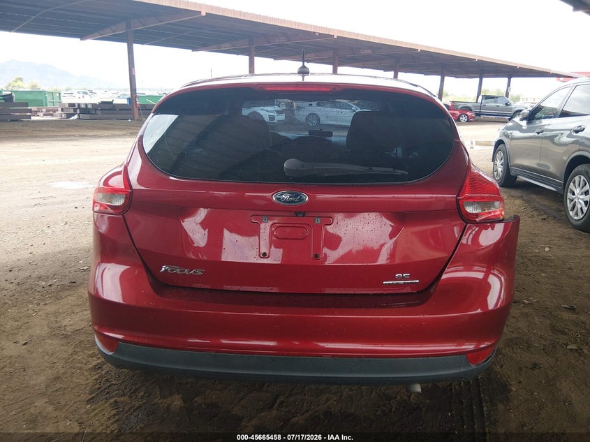 2015 FORD FOCUS SE · Фото 16