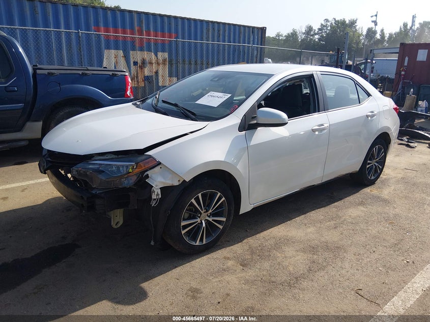 2018 TOYOTA COROLLA auction photo 2