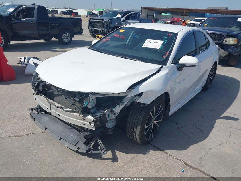 2020 Toyota Camry Se, Front End, IAAI, VIN 4T1M11AK0LU992069 — photo 2