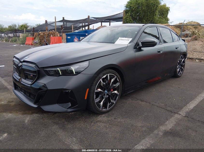 2024 BMW I5 auction photo 2