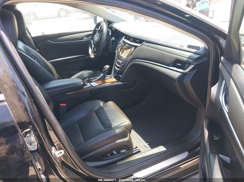 2014 CADILLAC XTS auction photo 5