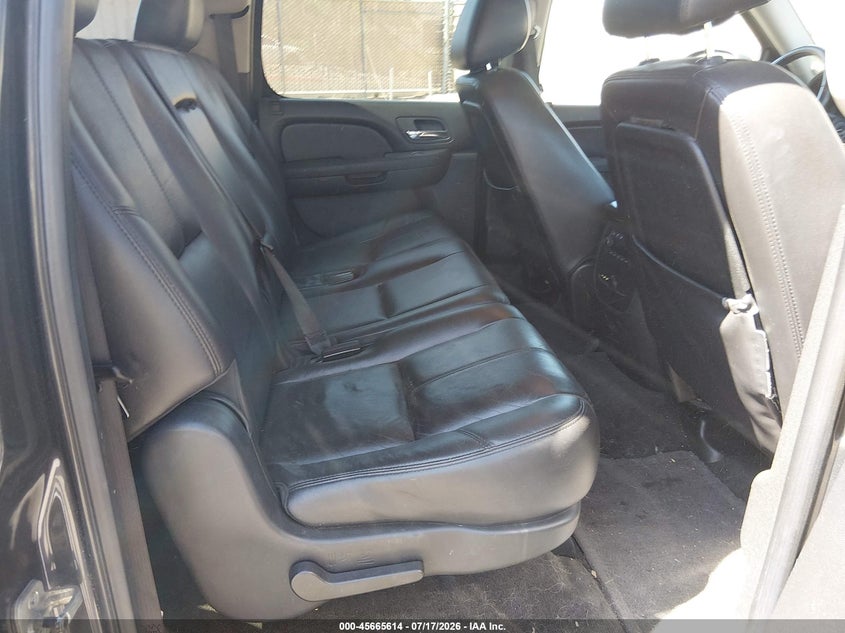 2011 CHEVROLET SUBURBAN auction photo 8