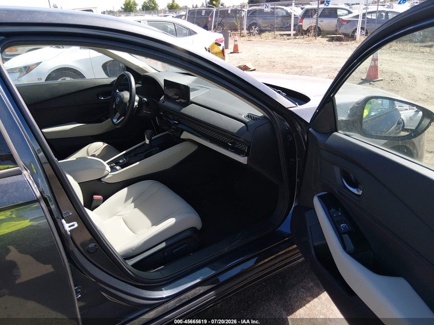 2024 Honda Accord Hybrid Touring VIN: 1HGCY2F84RA071919 Lot: 45665619