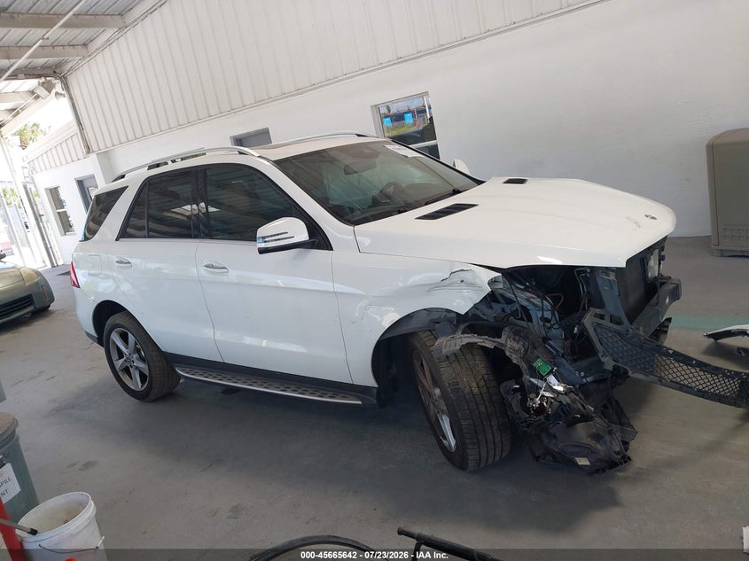 MERCEDES-BENZ GLE 350 - zdjęcie 13