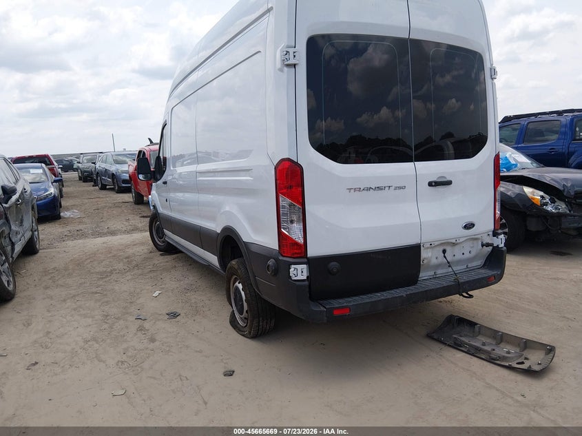2020 FORD TRANSIT-250 auction photo 3