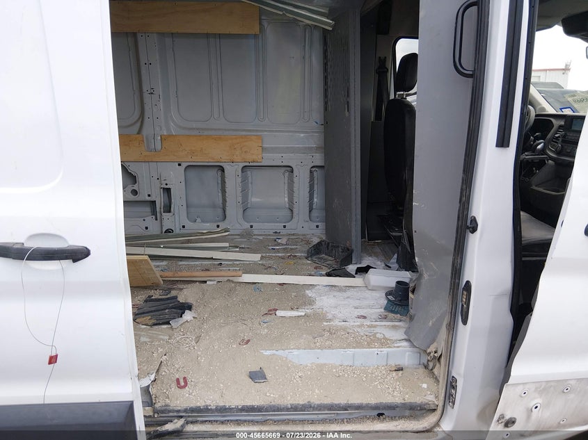 2020 FORD TRANSIT-250 auction photo 8