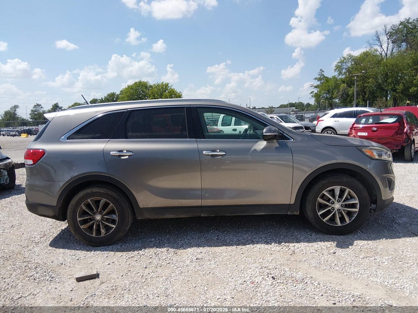 2017 Kia Sorento 2.4L Lx VIN: 5XYPG4A3XHG257957 Lot: 45665671
