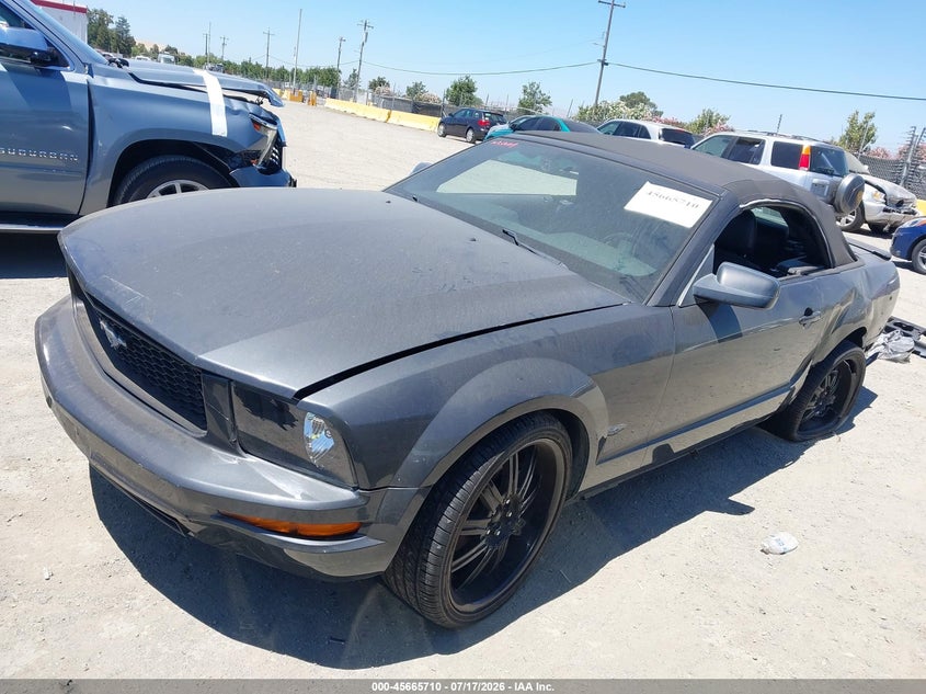 2007 Ford Mustang V6 Deluxe/V6 Premium 1ZVFT84N075355069 photo 1