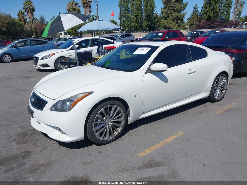 2014 INFINITI Q60 auction photo 2