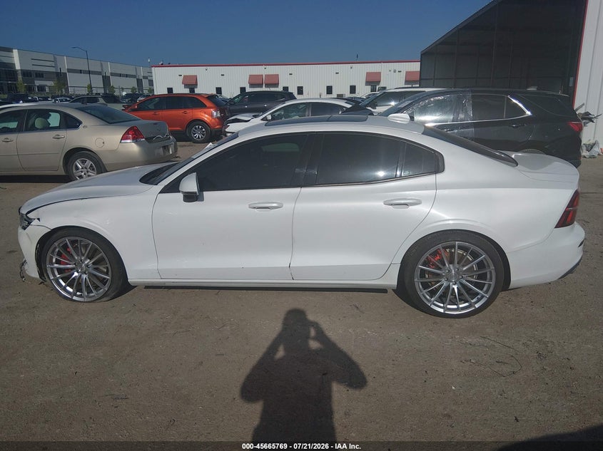 2019 Volvo S60 T6 Momentum VIN: 7JRA22TK9KG017978 Lot: 45665769